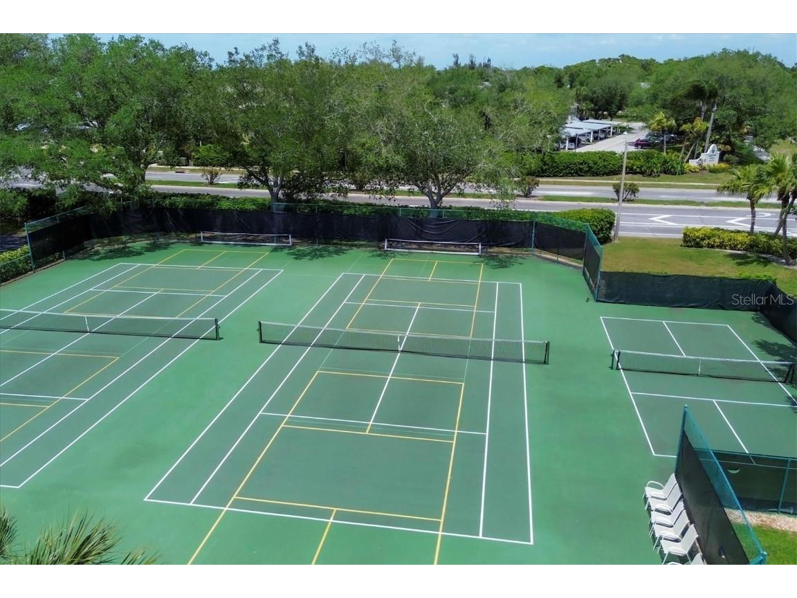 432 Sunset Lake Boulevard #102 Venice FL 34292 A4664009 image59