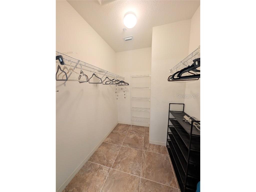 432 Sunset Lake Boulevard #205 Venice FL 34292 A4672597 image10