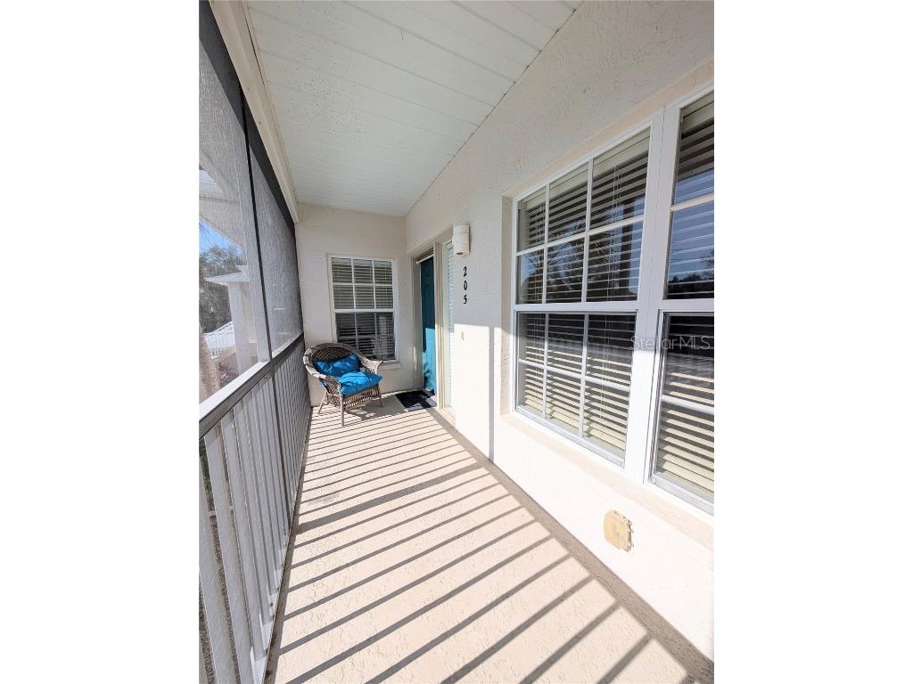 432 Sunset Lake Boulevard #205 Venice FL 34292 A4672597 image2