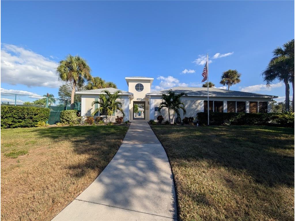 432 Sunset Lake Boulevard #205 Venice FL 34292 A4672597 image23