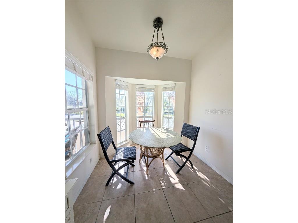 432 Sunset Lake Boulevard #205 Venice FL 34292 A4672597 image6