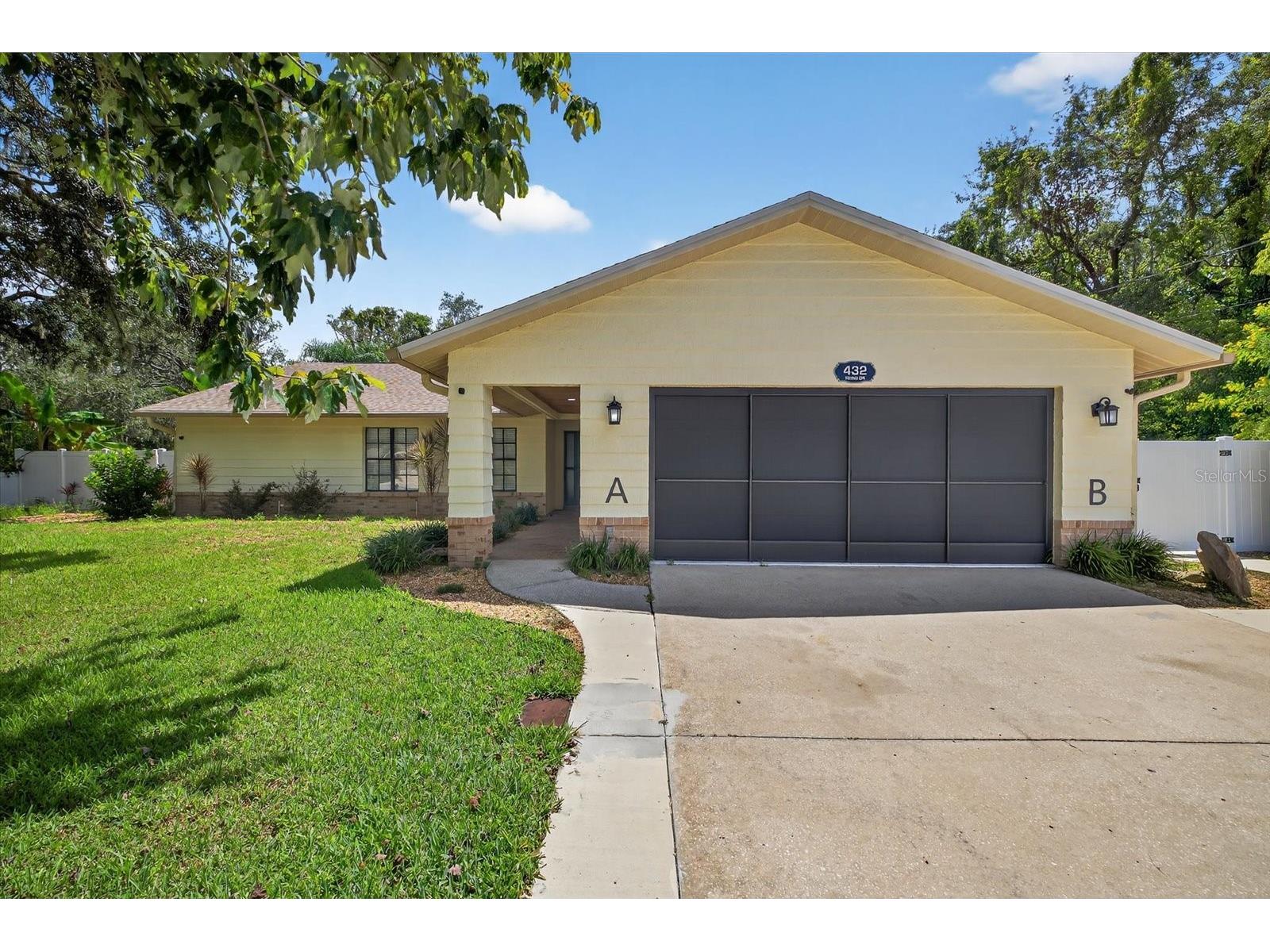 432 Tryon Circle Spring Hill FL 34606 TB8418148 image1