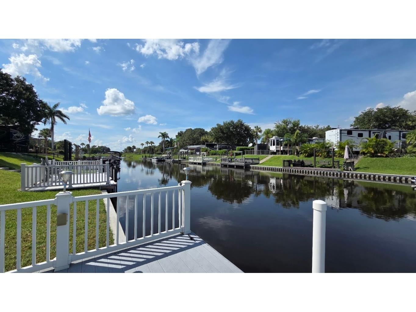 432 Waterway Drive River Ranch FL 33867 - KISSIMMEE RIVER TB8413357 image1