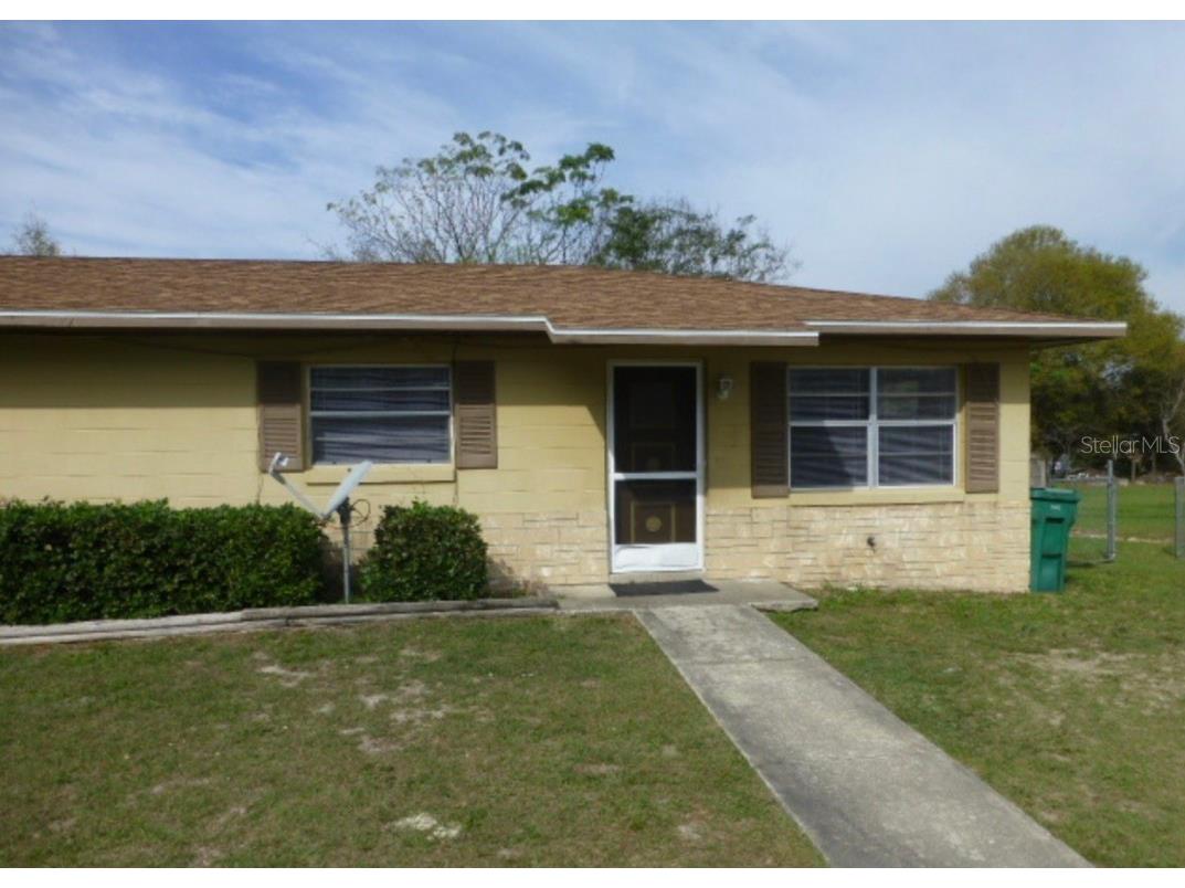 432 Winners Circle Lady Lake FL 32159 G5076234 image1