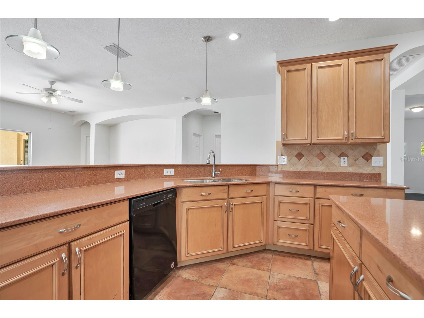 432 York Dale Drive Ruskin FL 33570 O6409700 image18