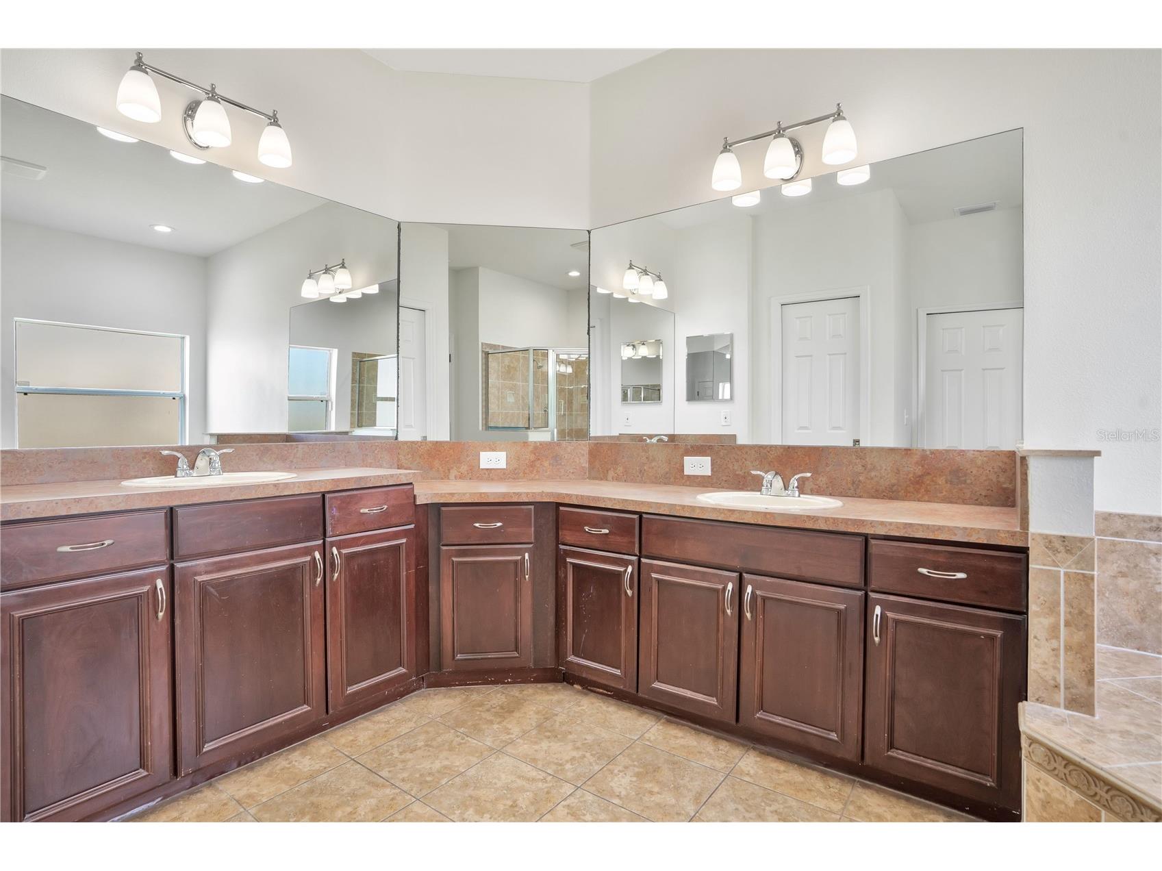 432 York Dale Drive Ruskin FL 33570 O6409700 image26