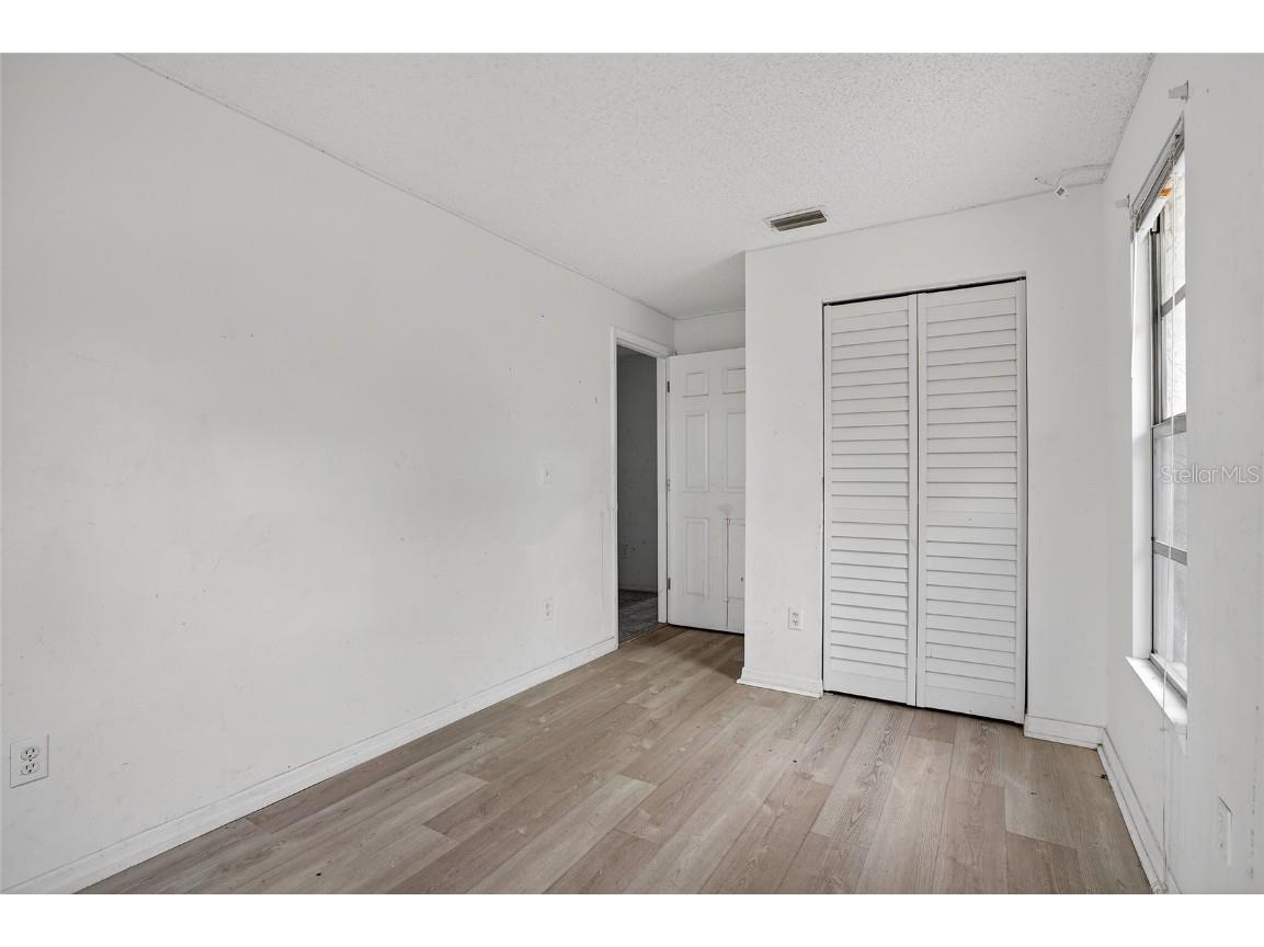 4320 44th Street N Saint Petersburg FL 33714 TB8456148 image20