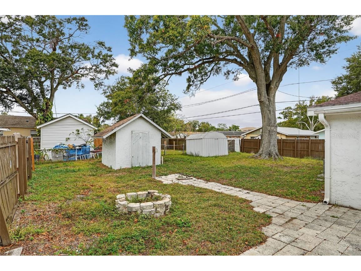 4320 44th Street N Saint Petersburg FL 33714 TB8456148 image28