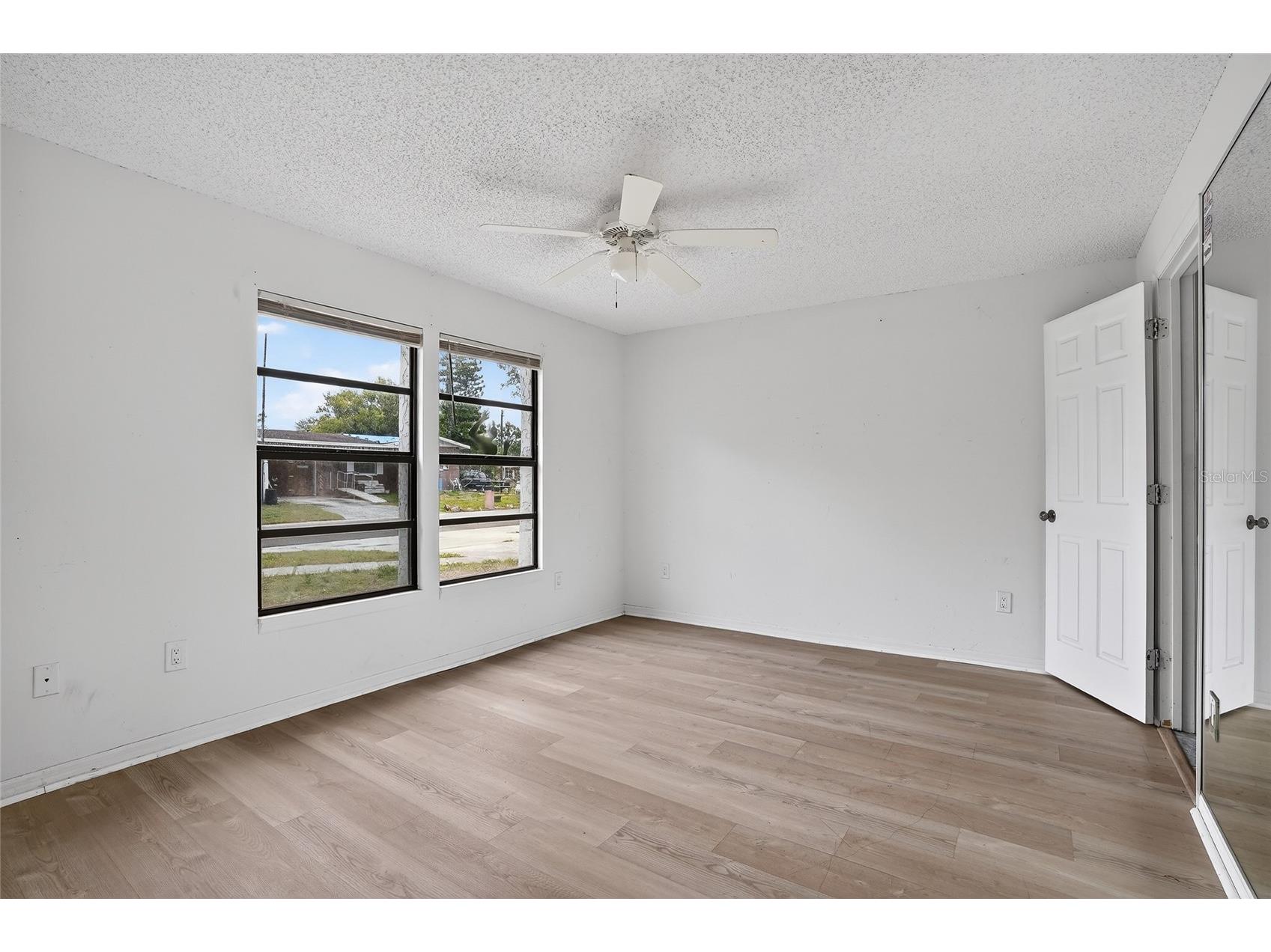 4320 44th Street N Saint Petersburg FL 33714 TB8514897 image15