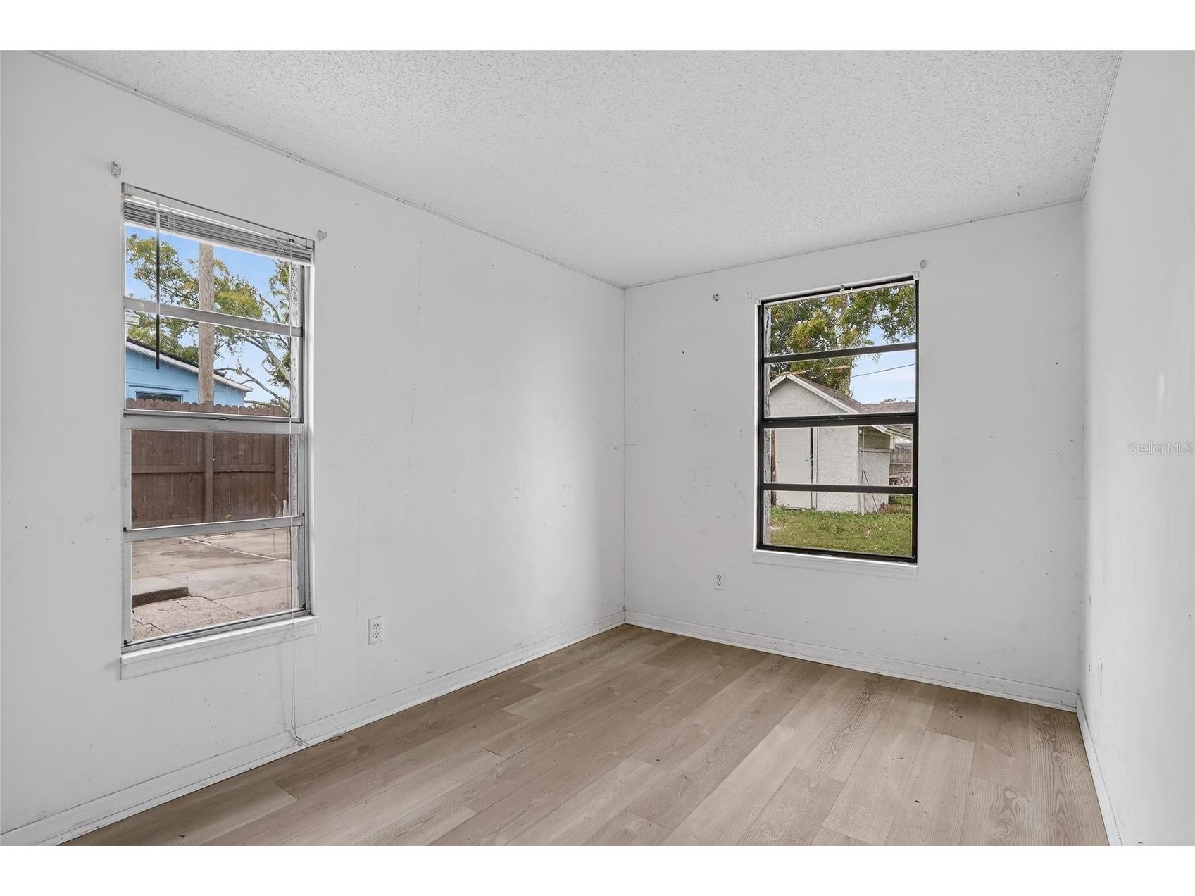 4320 44th Street N Saint Petersburg FL 33714 TB8514897 image24