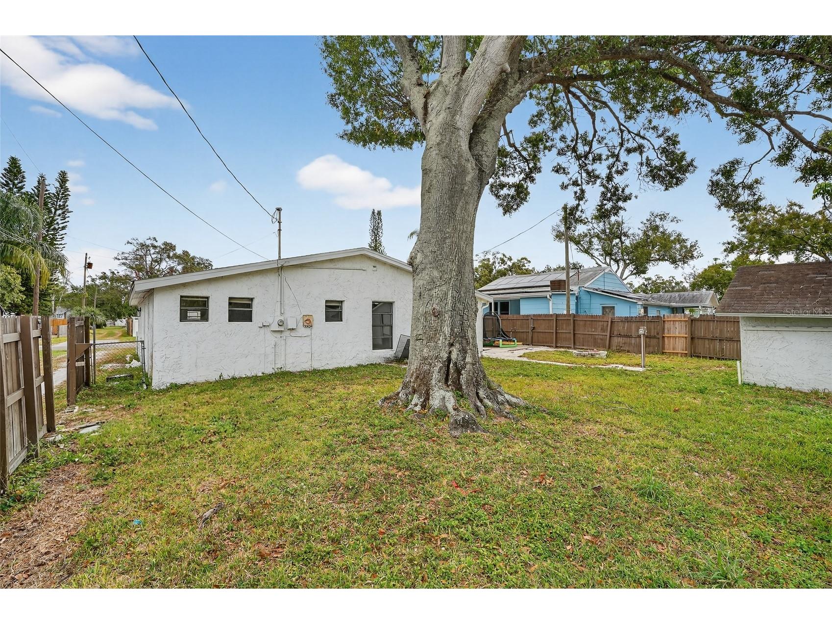 4320 44th Street N Saint Petersburg FL 33714 TB8514897 image28