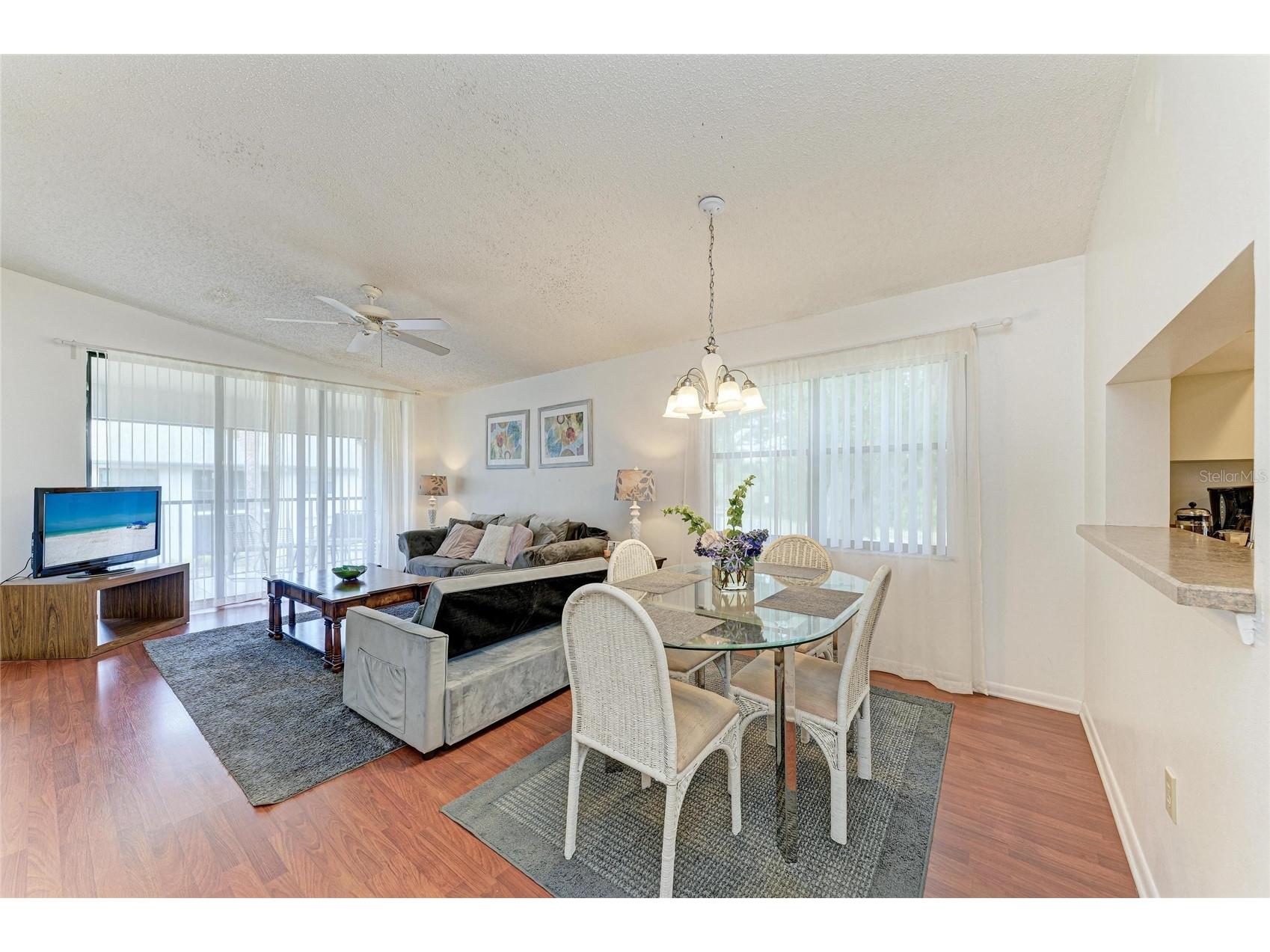 4320 47th Avenue W #204 Bradenton FL 34210 A4695403 image2