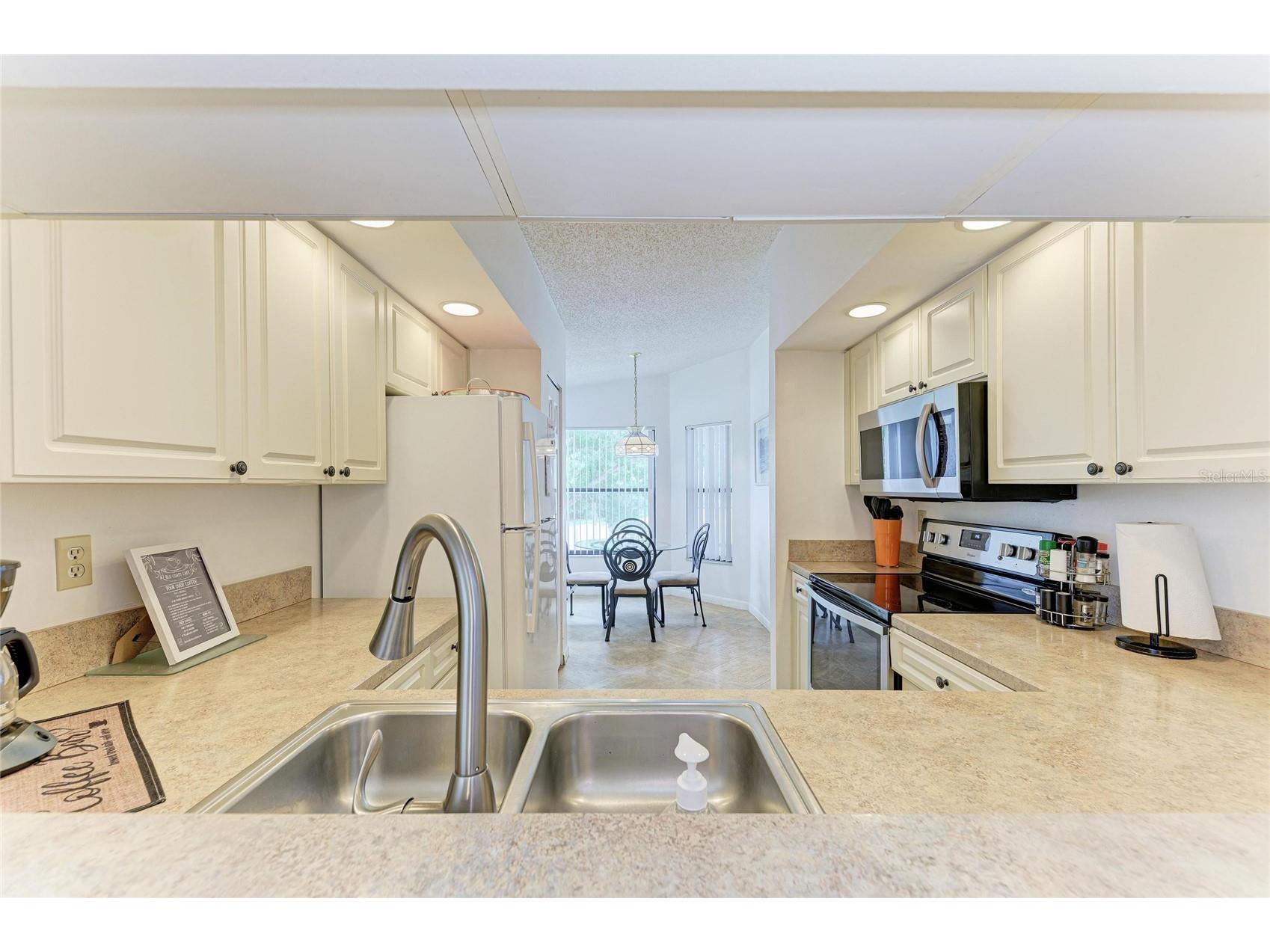 4320 47th Avenue W #204 Bradenton FL 34210 A4695403 image3