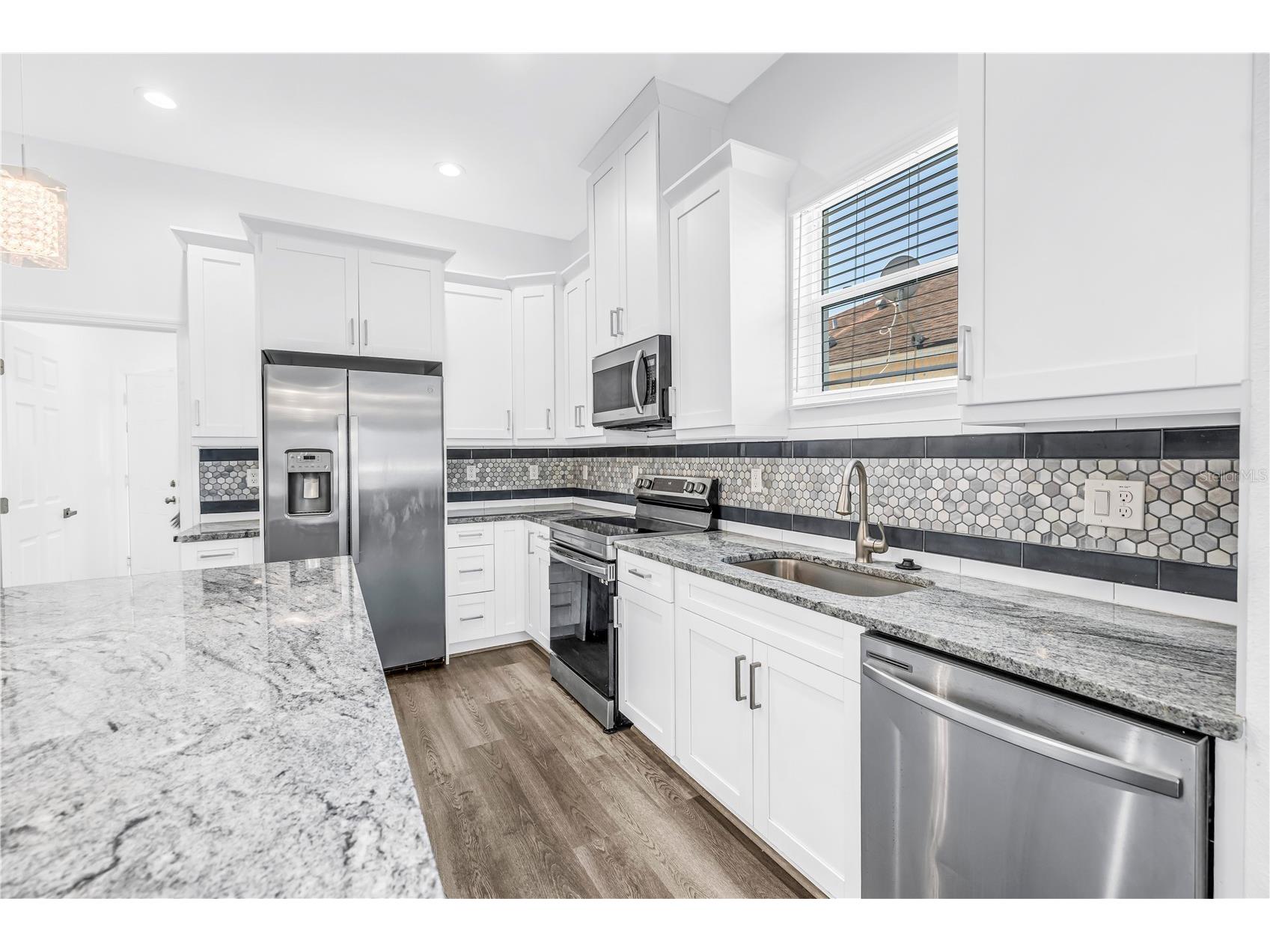 4320 56th Avenue N Saint Petersburg FL 33714 TB8487025 image13
