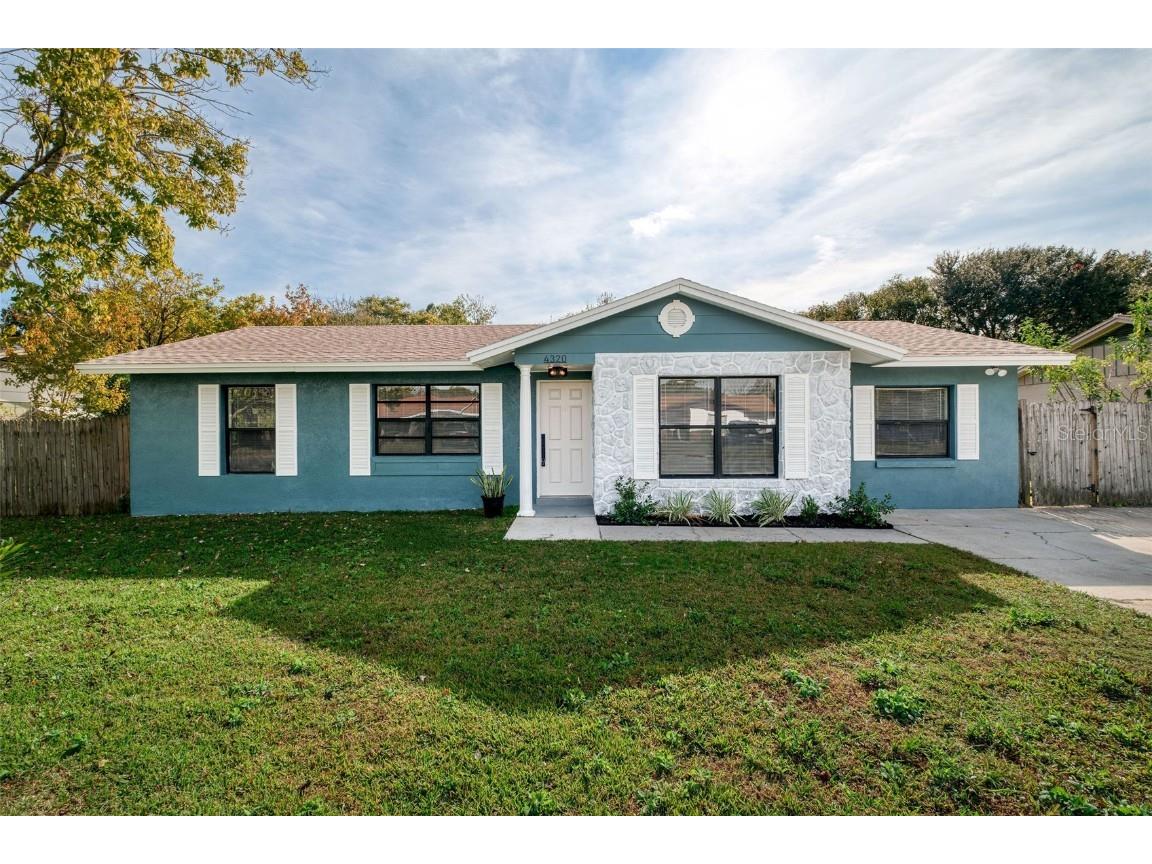 4320 Carousel Road Orlando FL 32808 O6364871 image1