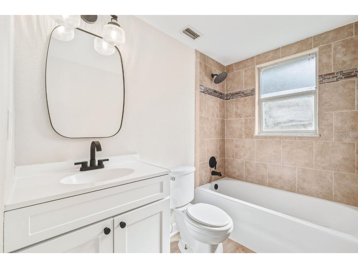 4320 Carousel Road Orlando FL 32808 O6364871 image15