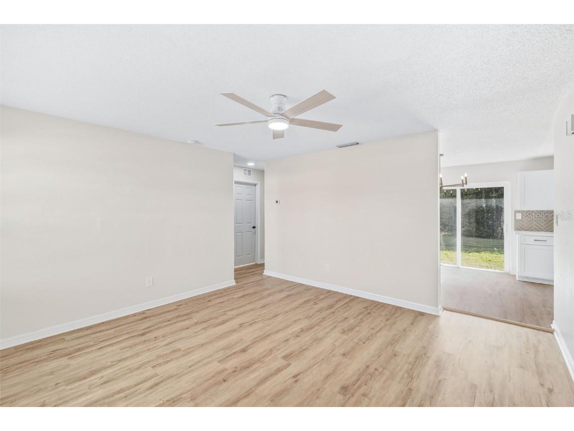 4320 Carousel Road Orlando FL 32808 O6364871 image2