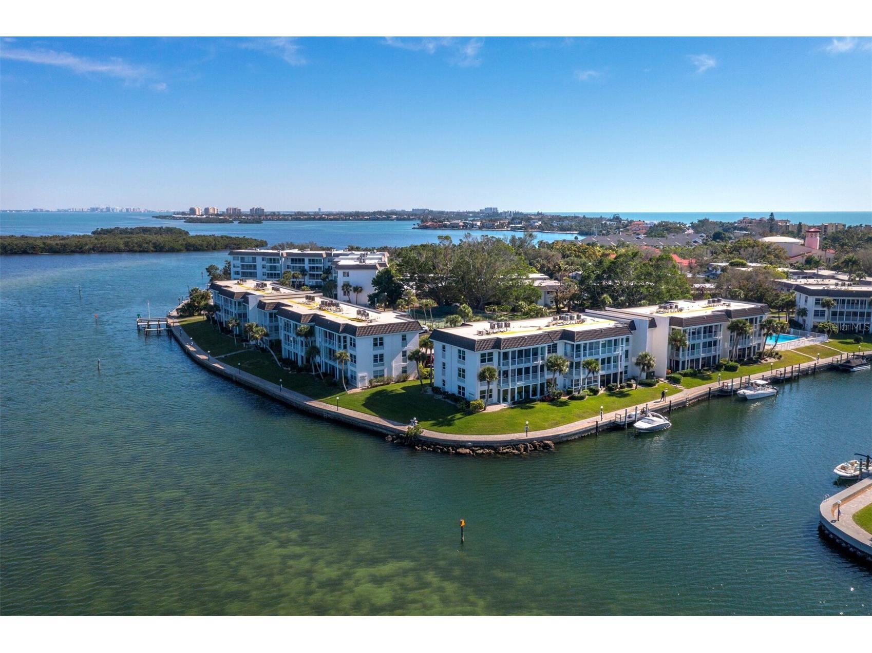 4320 Falmouth Drive #103 Longboat Key FL 34228 - INTRACOASTAL WATERWAY A4681530 image2