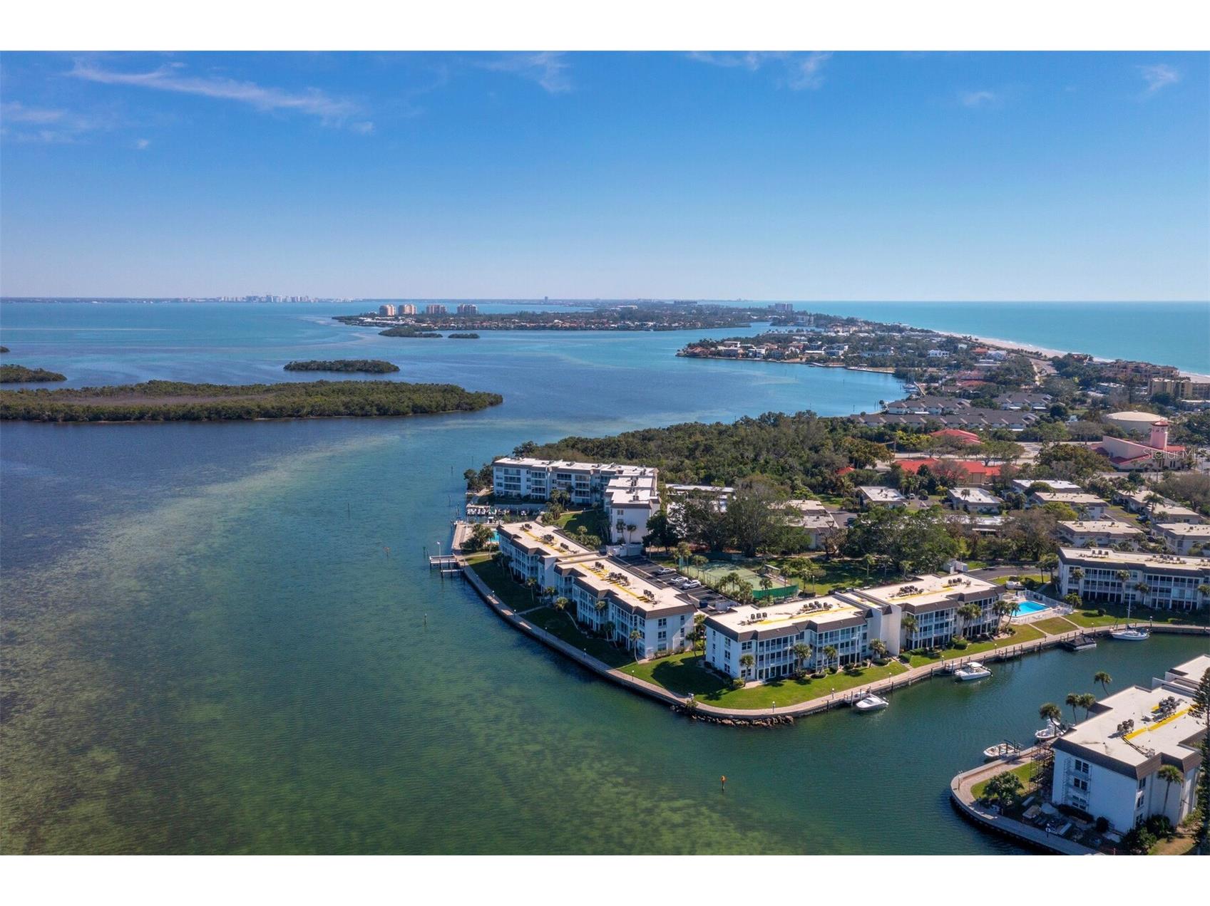 4320 Falmouth Drive #103 Longboat Key FL 34228 - INTRACOASTAL WATERWAY A4681530 image32