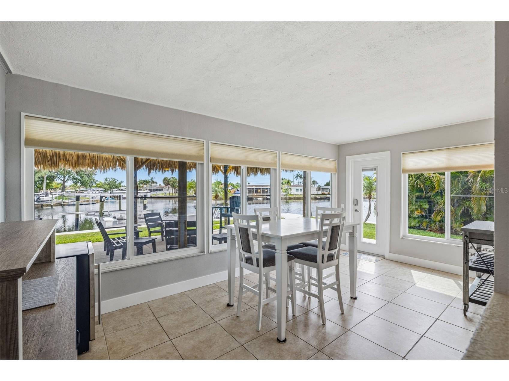 4320 Floramar Terrace New Port Richey FL 34652 TB8526465 image16