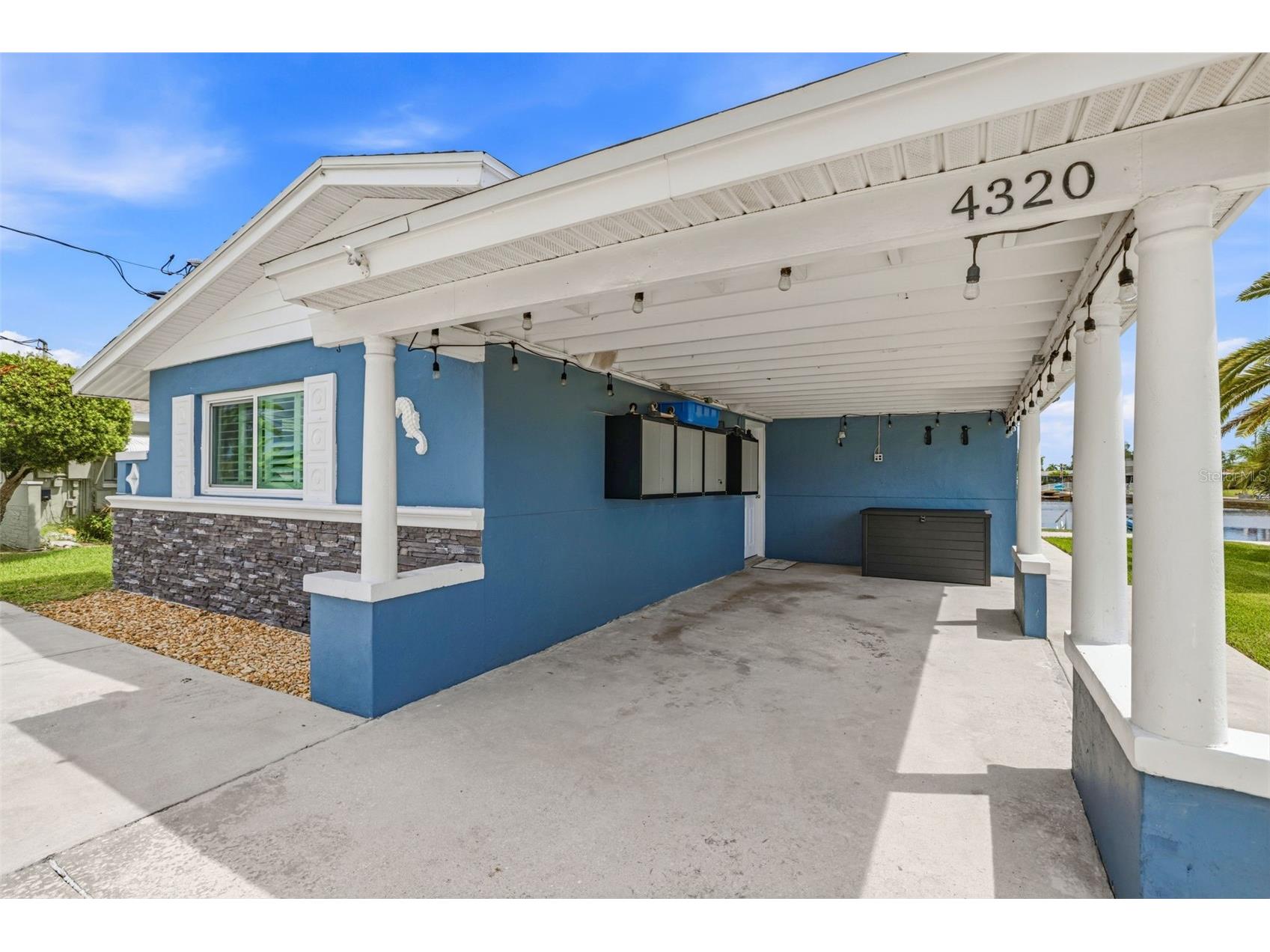 4320 Floramar Terrace New Port Richey FL 34652 TB8526465 image6
