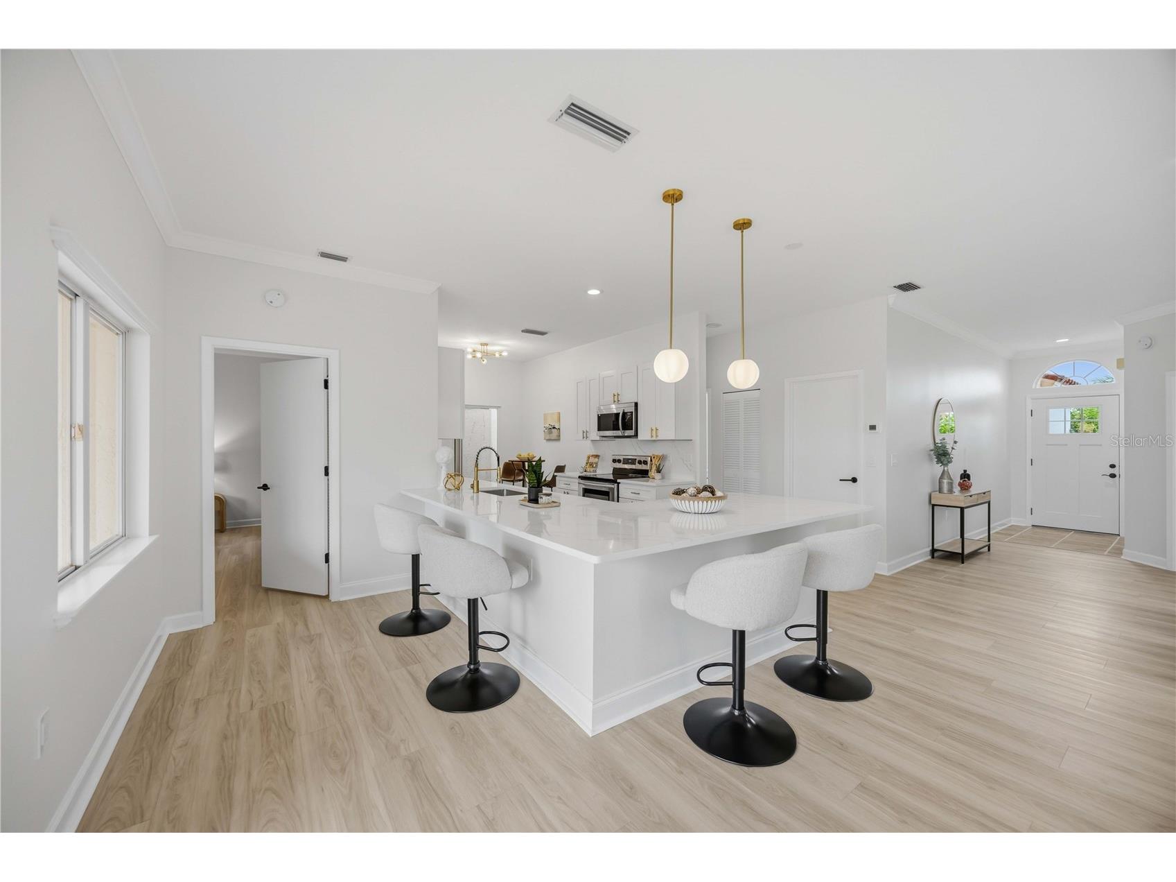 4320 Marcott Circle Sarasota FL 34233 A4697434 image18