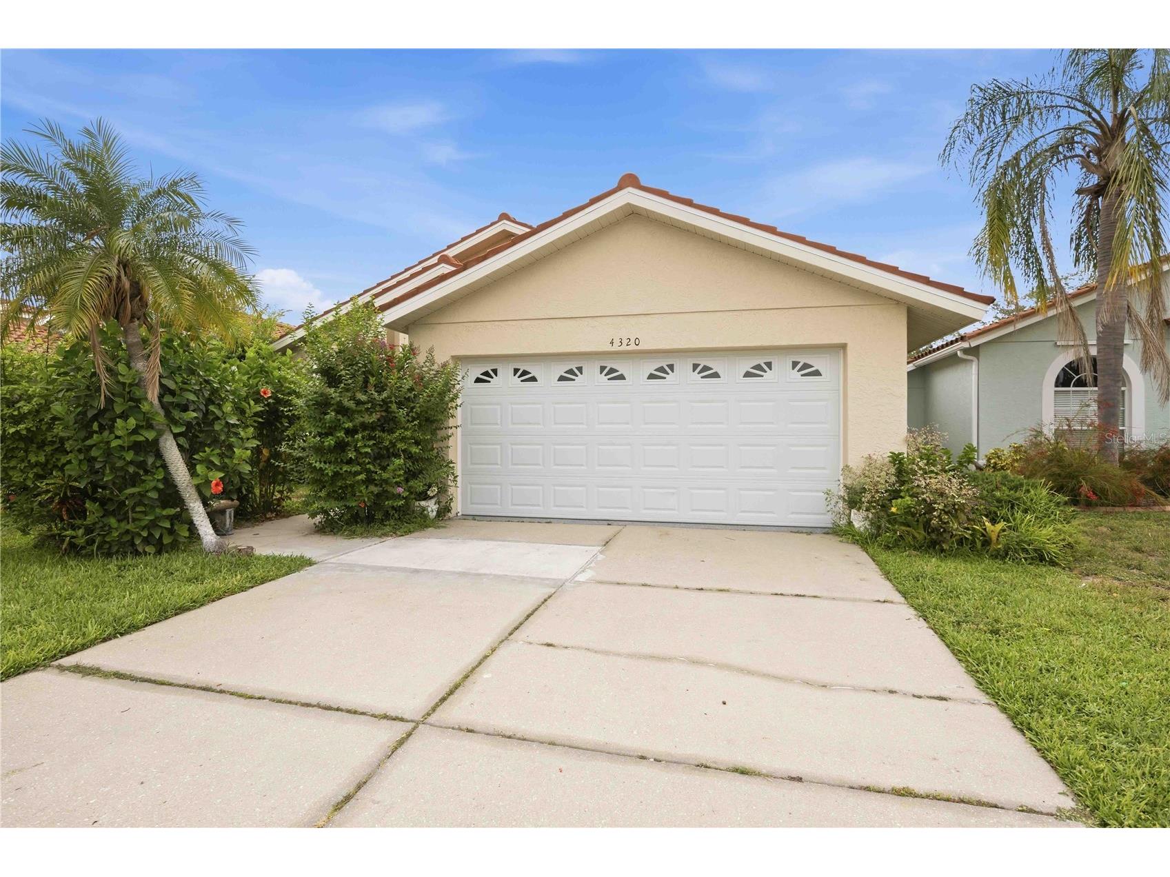 4320 Marcott Circle Sarasota FL 34233 A4697434 image2