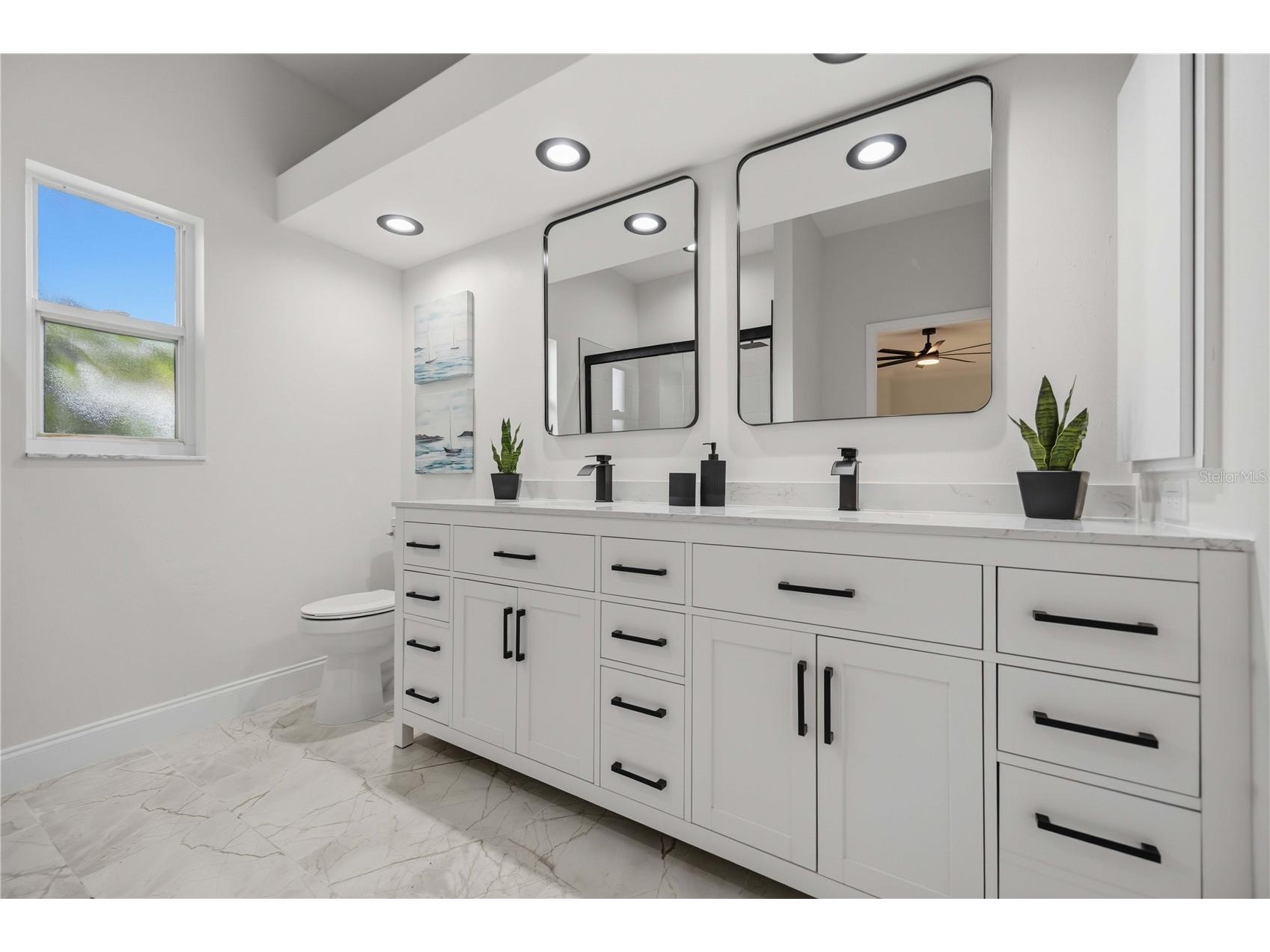 4320 Marcott Circle Sarasota FL 34233 A4697434 image43