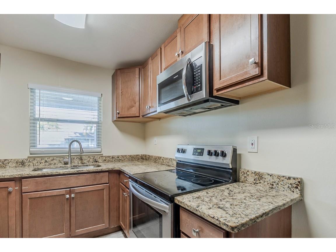 4320 Meadowbrook Avenue Orlando FL 32808 O6290370 image6