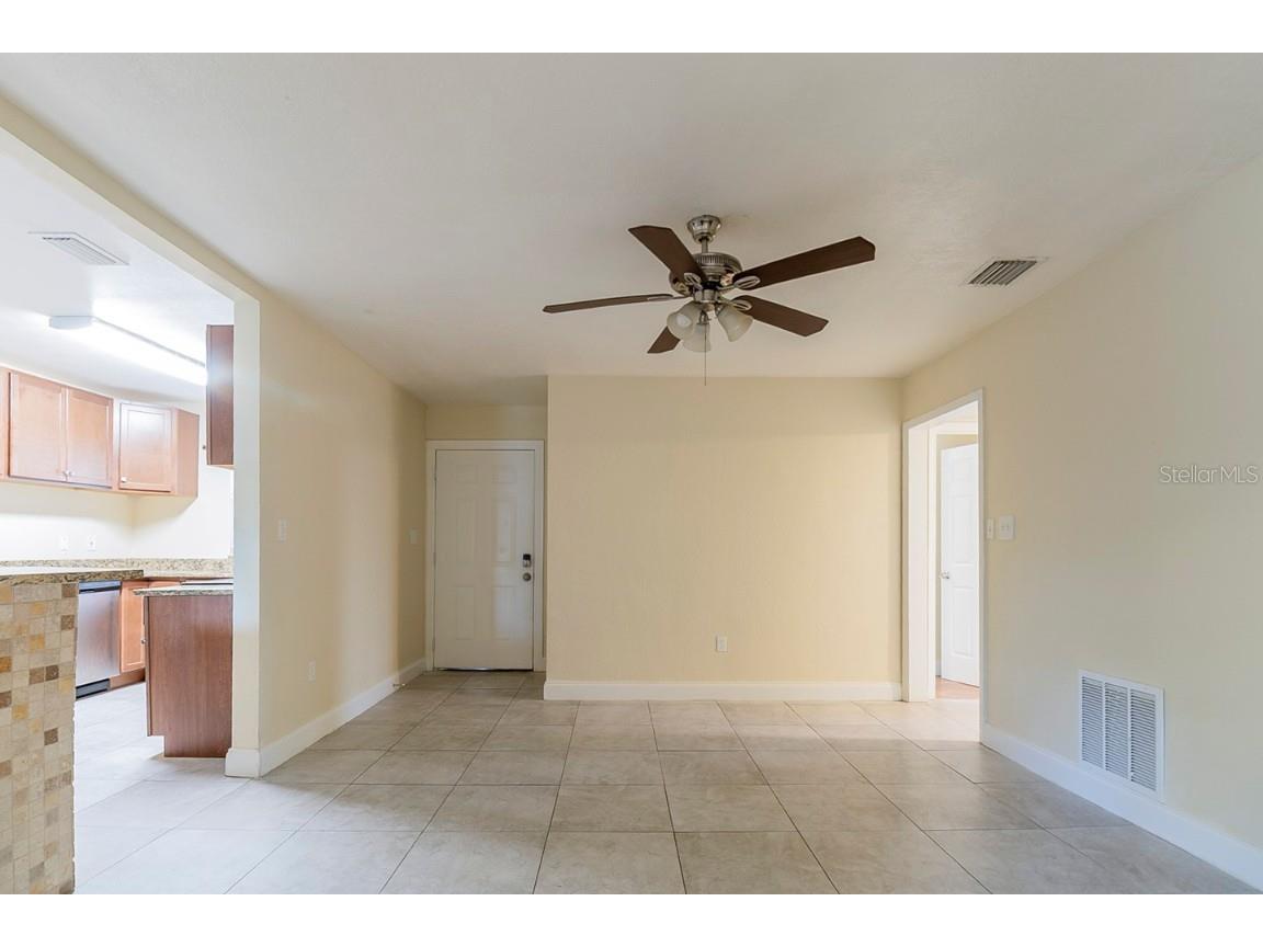 4320 Meadowbrook Avenue Orlando FL 32808 O6290370 image7