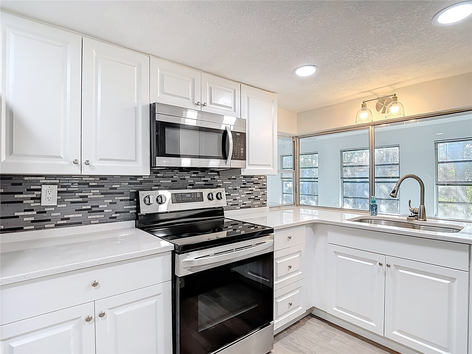 4320 Newbury Drive New Port Richey FL 34652 TB8498252 image18