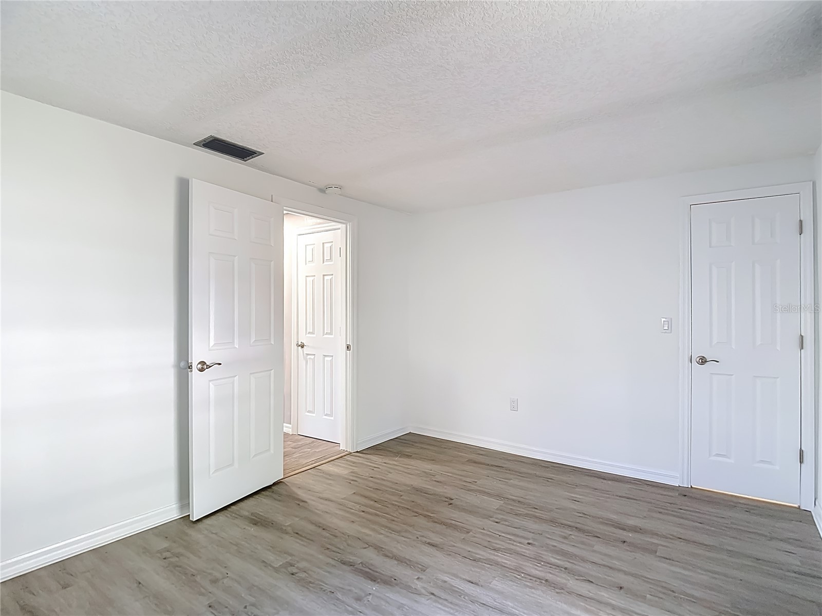 4320 Newbury Drive New Port Richey FL 34652 TB8498252 image30