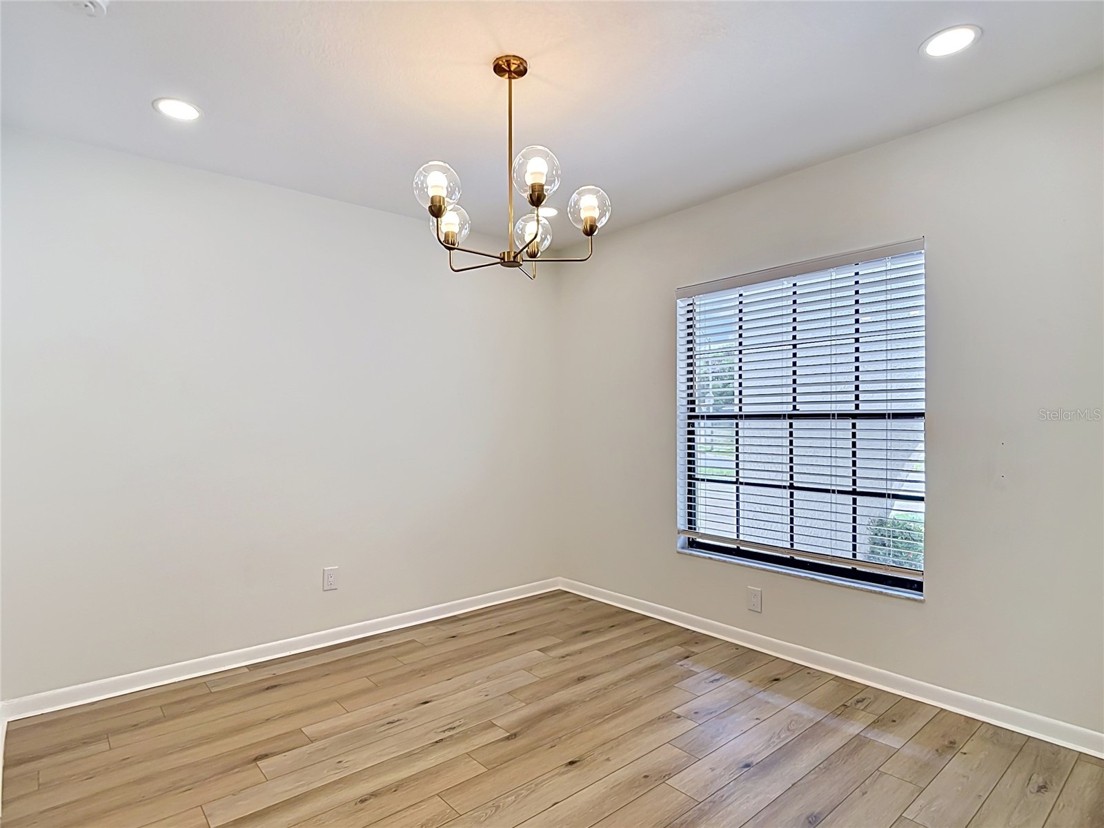 4321 Foxglen Lane Tampa FL 33624 TB8514959 image18
