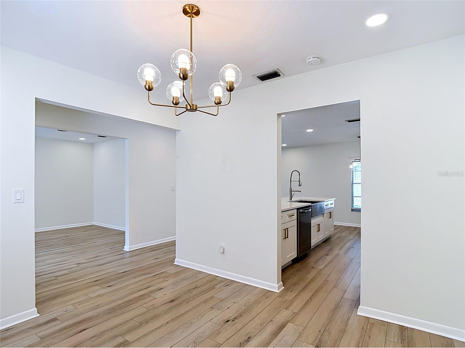 4321 Foxglen Lane Tampa FL 33624 TB8514959 image20