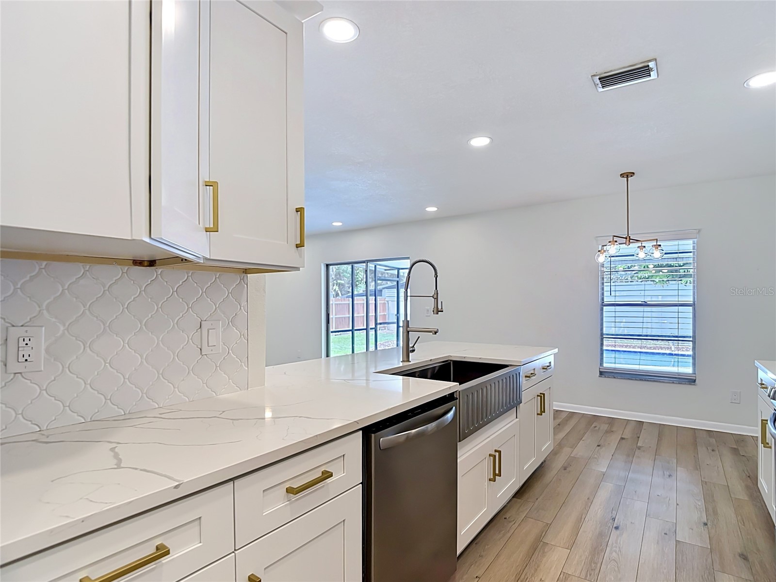 4321 Foxglen Lane Tampa FL 33624 TB8514959 image23