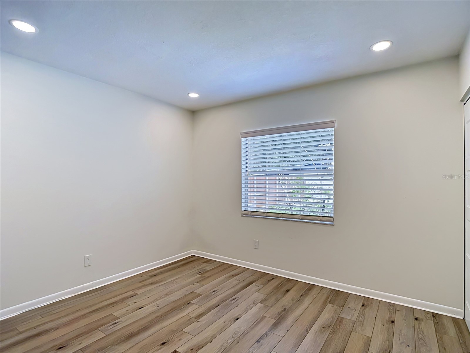 4321 Foxglen Lane Tampa FL 33624 TB8514959 image41