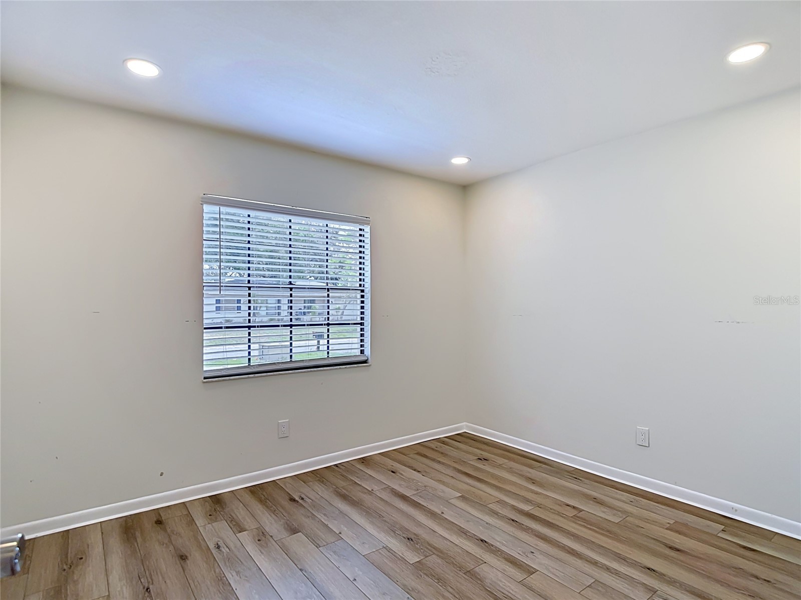 4321 Foxglen Lane Tampa FL 33624 TB8514959 image46
