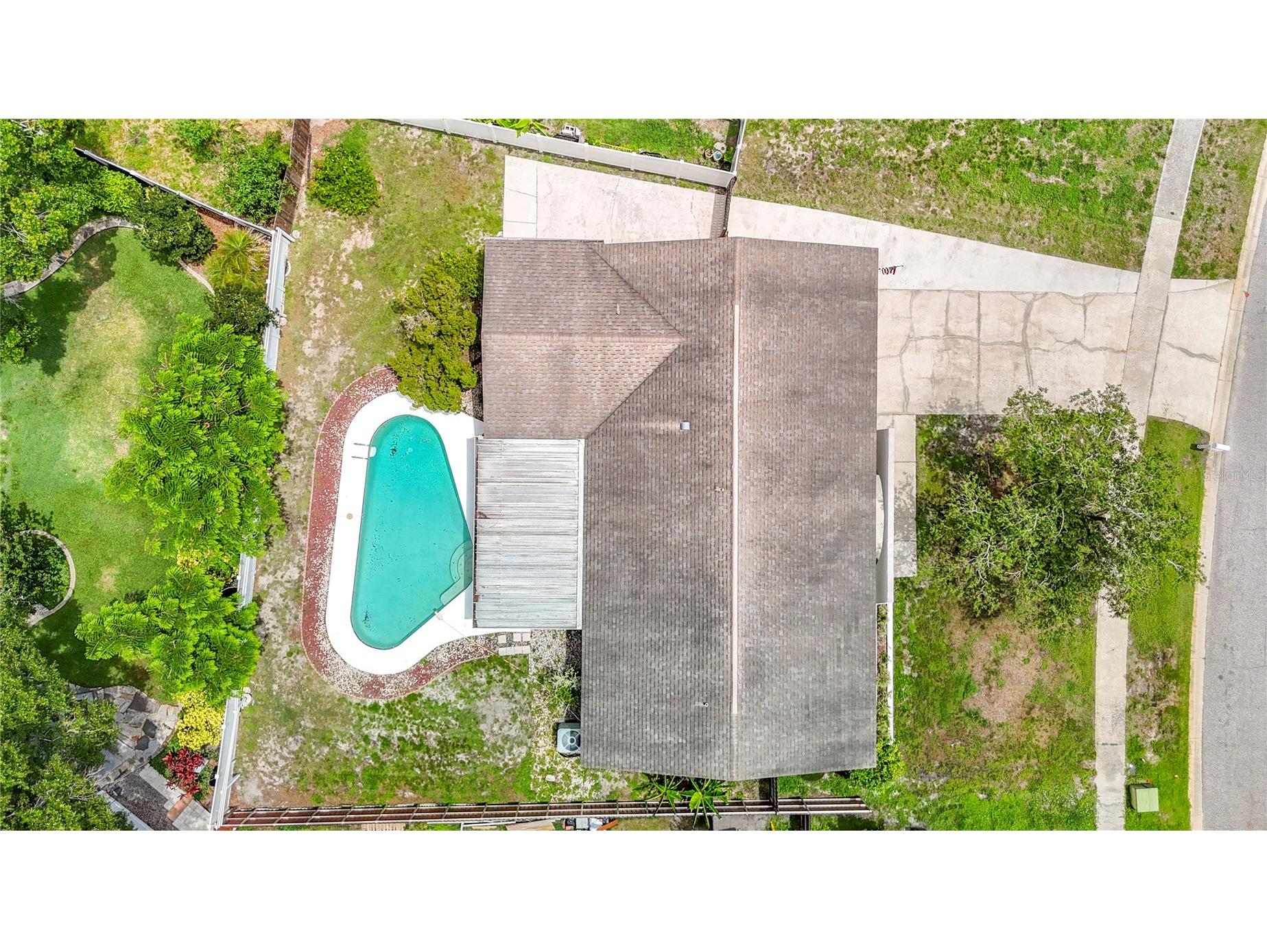 4321 Foxglen Lane Tampa FL 33624 TB8514959 image68