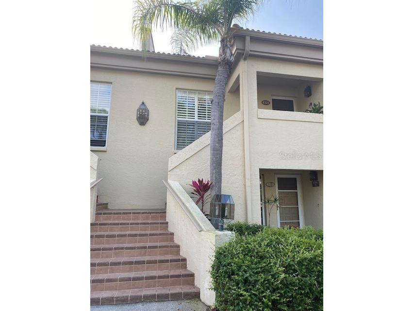 4321 Longmeadow #14 Sarasota FL 34235 J944270 image1