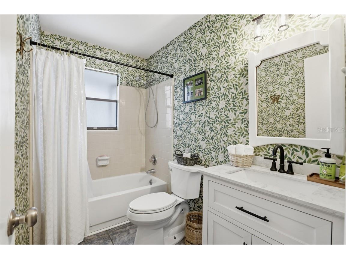 4321 NW 26th Terrace Gainesville FL 32605 GC535974 image21