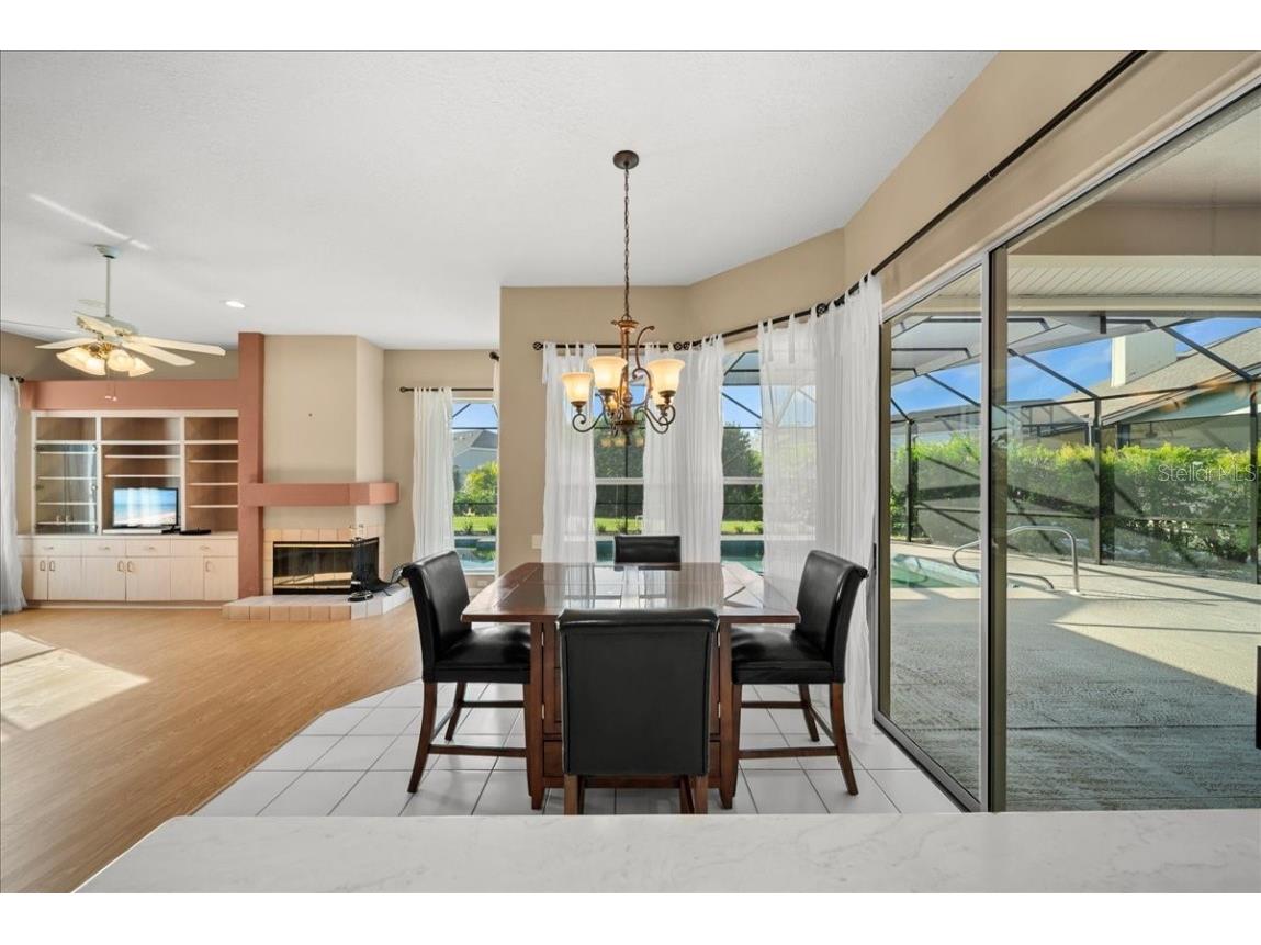 4321 Presidential Avenue Circle E Bradenton FL 34203 A4665407 image10