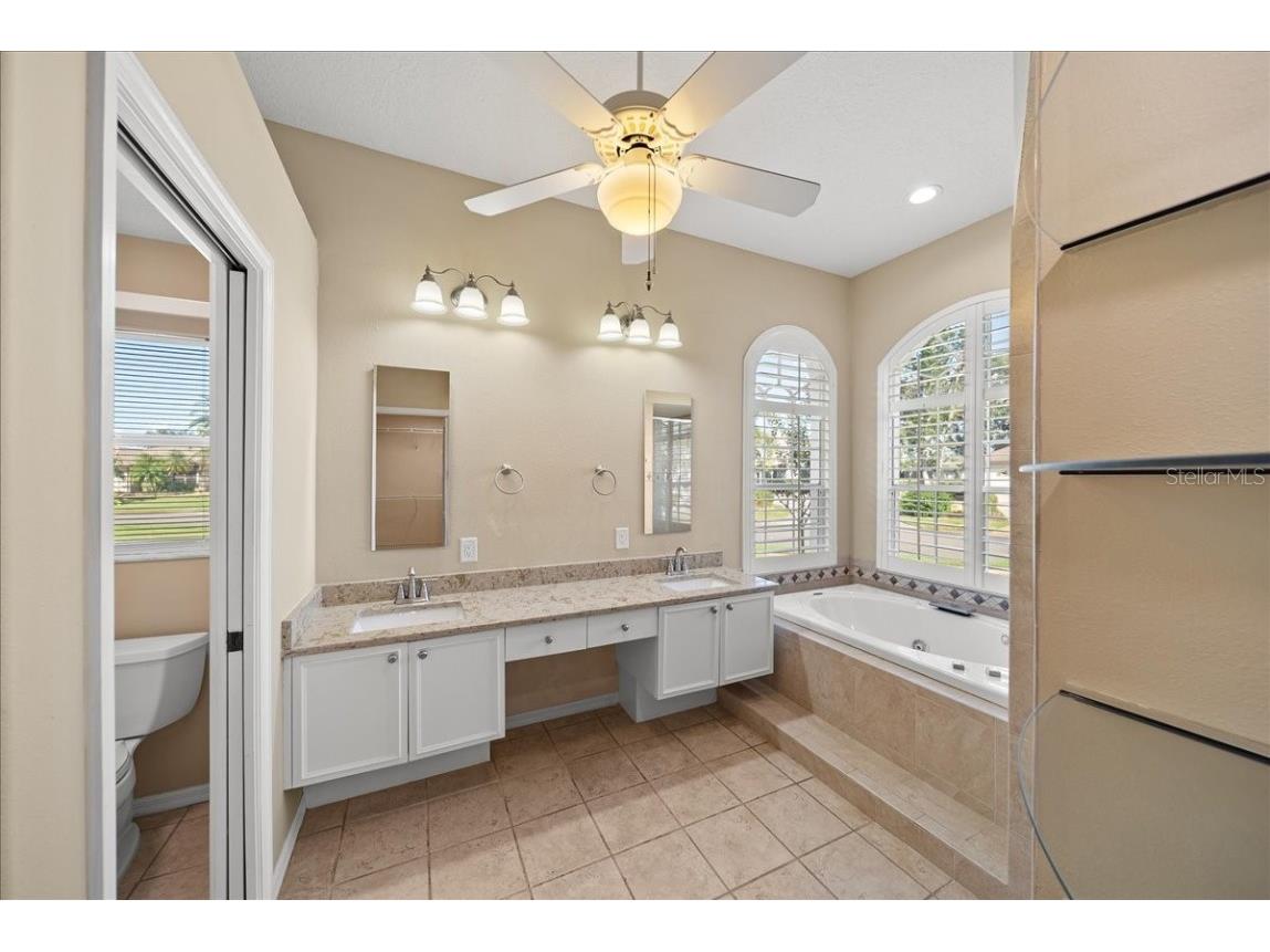 4321 Presidential Avenue Circle E Bradenton FL 34203 A4665407 image27