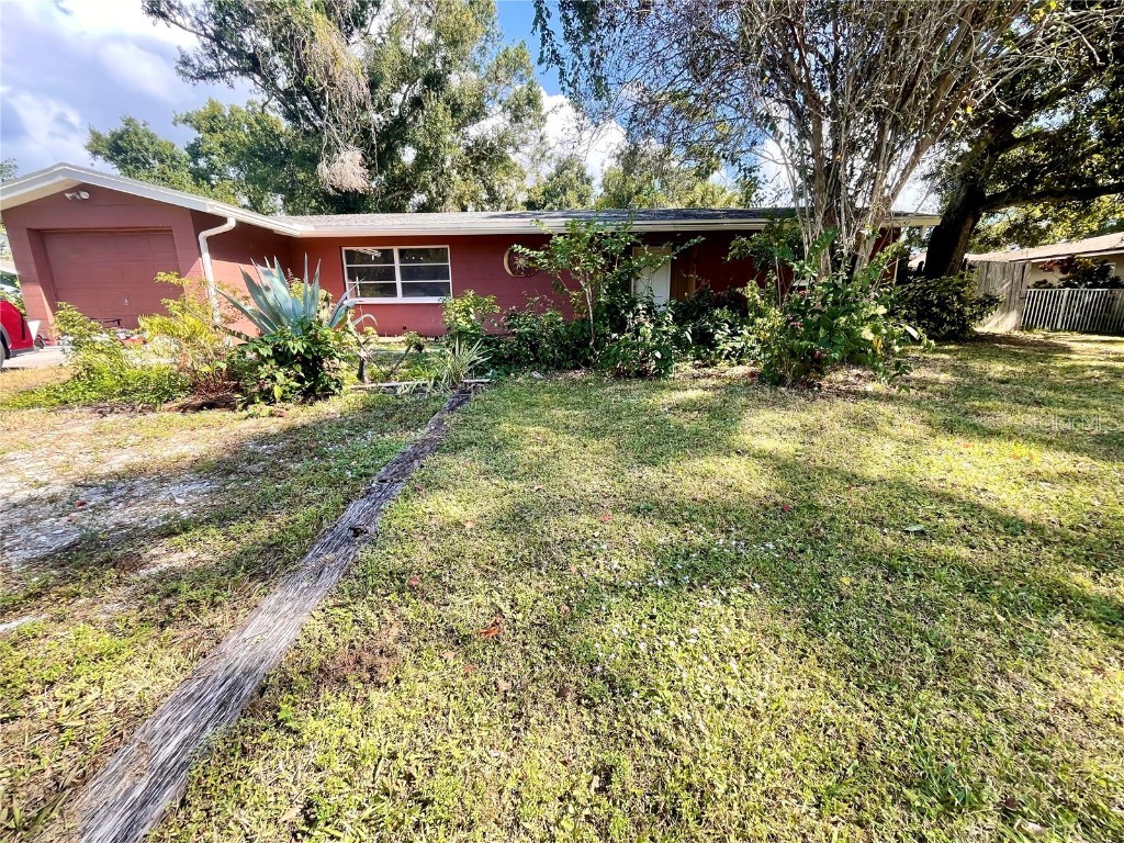 4321 S Lockwood Ridge Road Sarasota FL 34231 TB8448037 image1