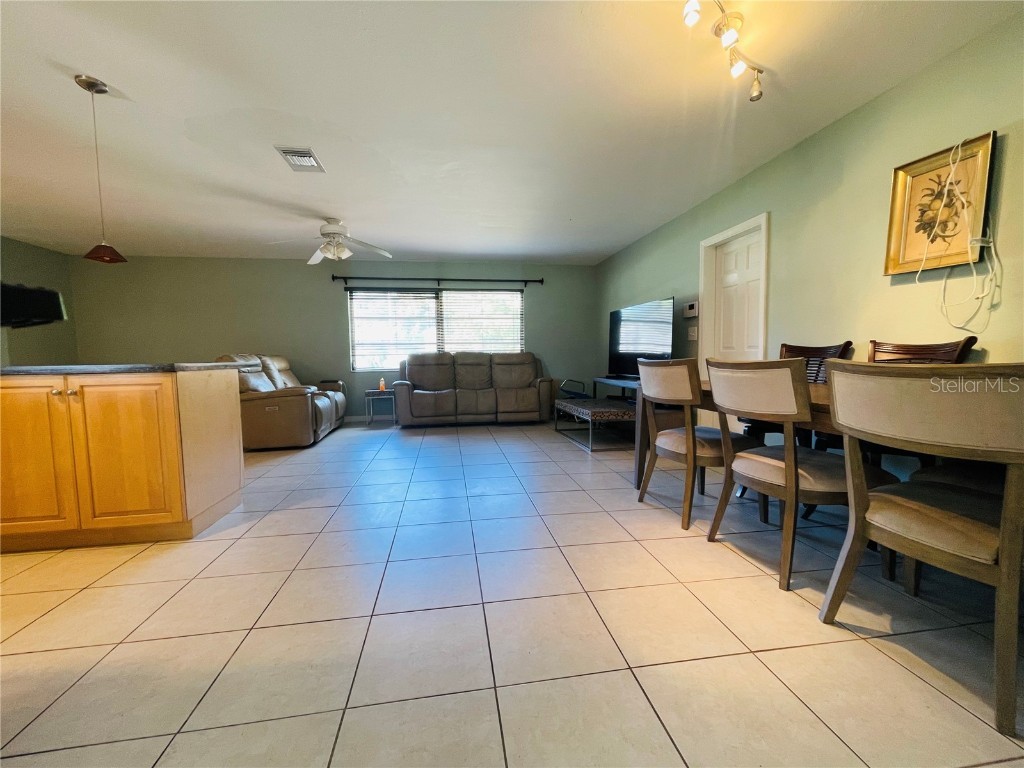 4321 S Lockwood Ridge Road Sarasota FL 34231 TB8448037 image3