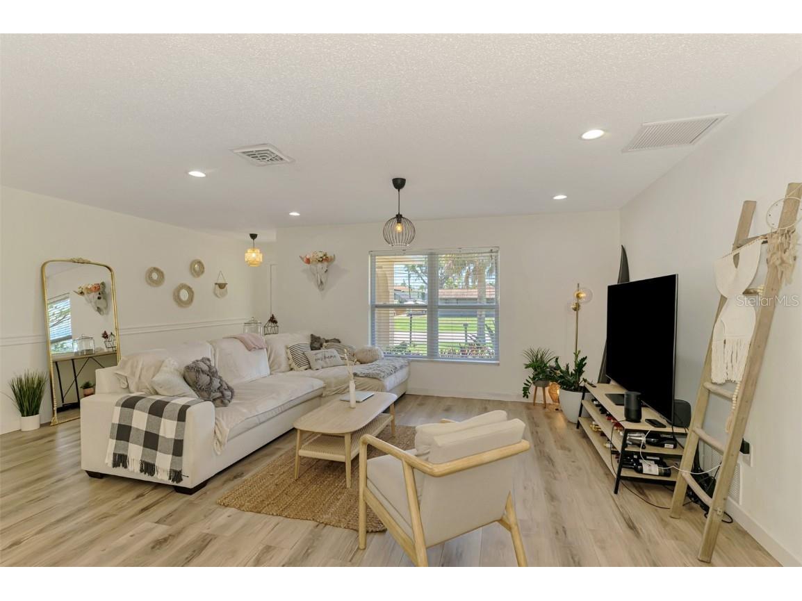 4321 Shamrock Drive Venice FL 34293 N6141275 image5