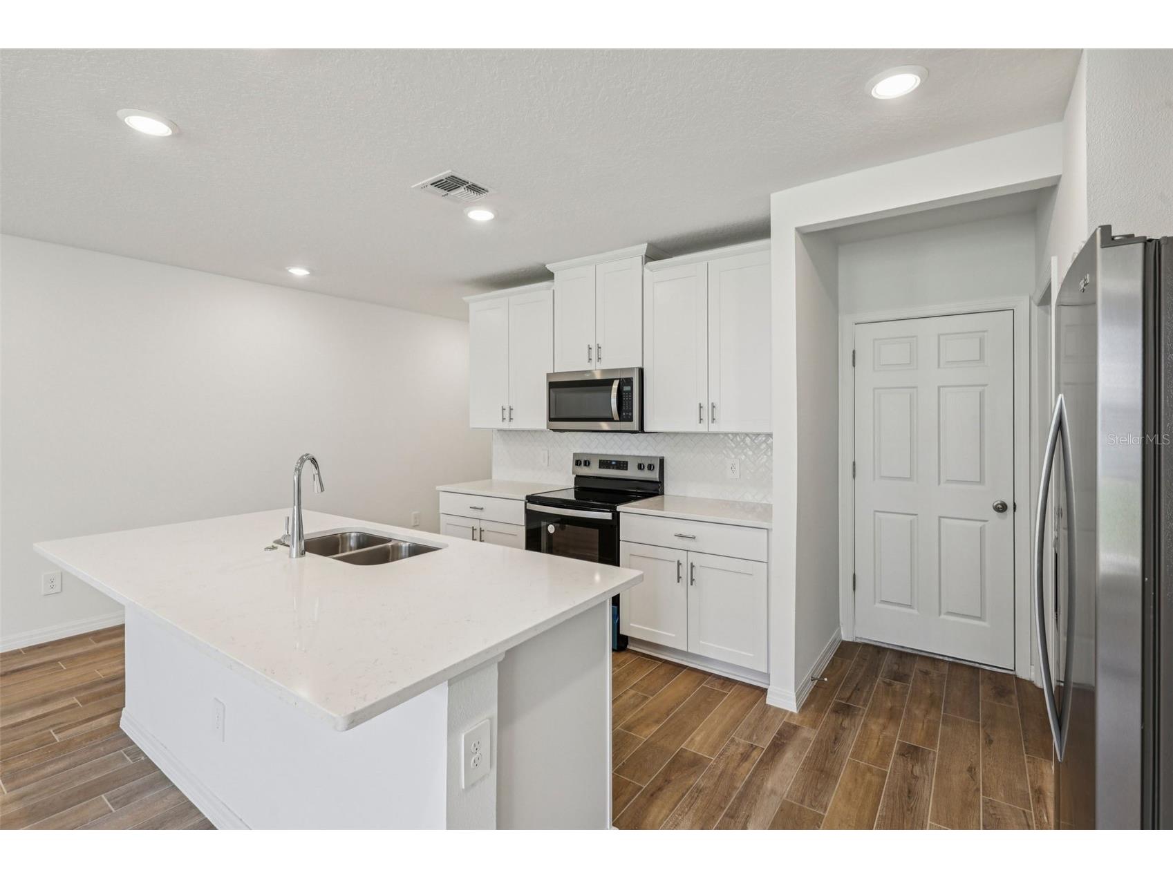 4321 Switchgrass Lane Saint Cloud FL 34772 O6330758 image8