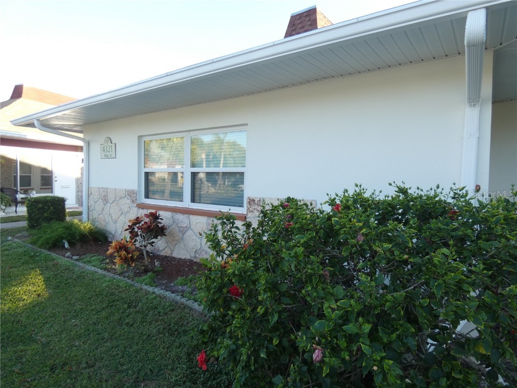 4321 Tahitian Gardens Circle #A Holiday FL 34691 W7880558 image3