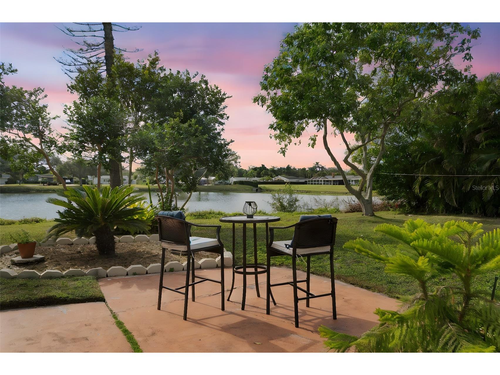 4322 22nd Avenue N Saint Petersburg FL 33713 - LAKE LOUISE TB8459473 image1