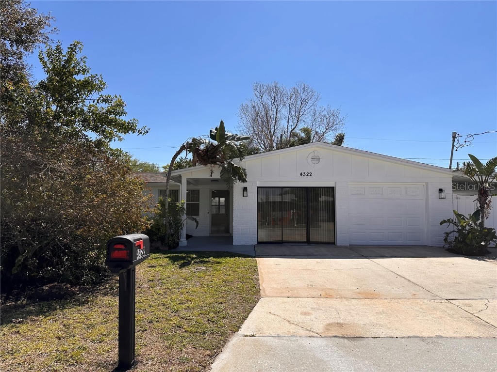 4322 Baden Drive Holiday FL 34691 TB8381561 image1