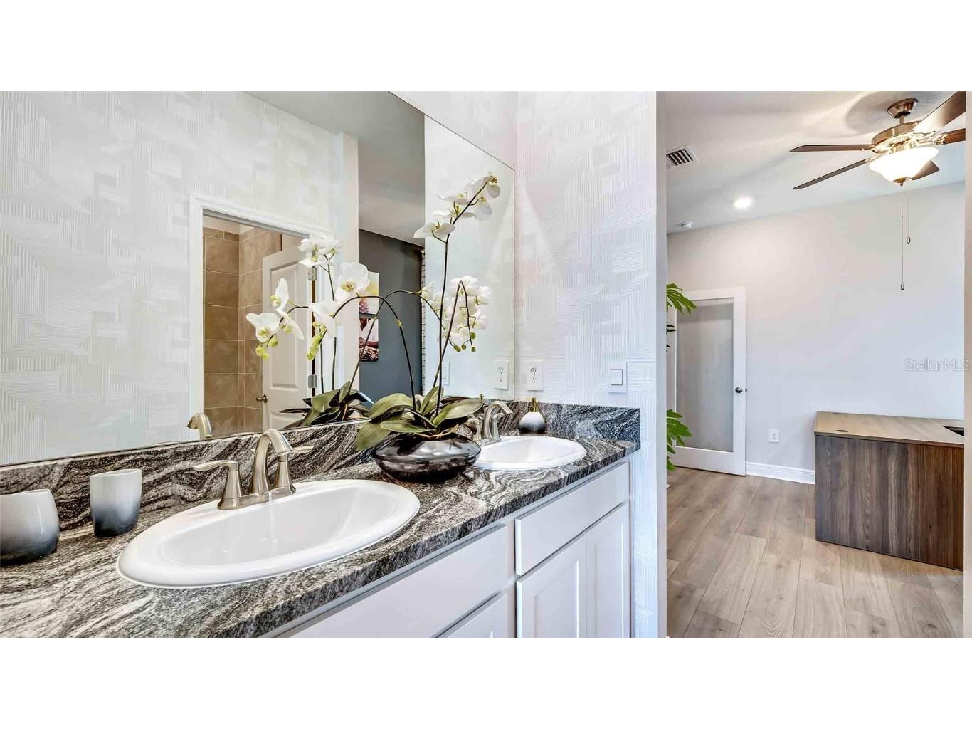 4322 Honeybee Court Lakewood Ranch FL 34211 A4672046 image18